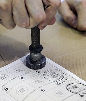 Le elezioni vanno al centrodestra, Meloni su anche in Lombardia