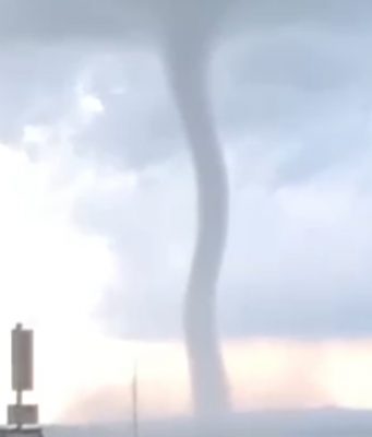 Tromba d’aria sul Garda – Le immagini