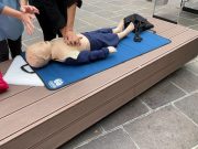 Le manovre per la vita. Pochi secondi, ma fondamentali