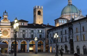 Bollette, batosta per il Comune: da 7 milioni e mezzo a 15