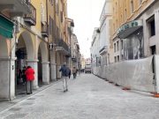 Ristori da mille a 2.000 euro per via X Giornate, come fare domanda