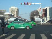 Cina: a Urumqi ripartono trasporti pubblici e attività essenziali