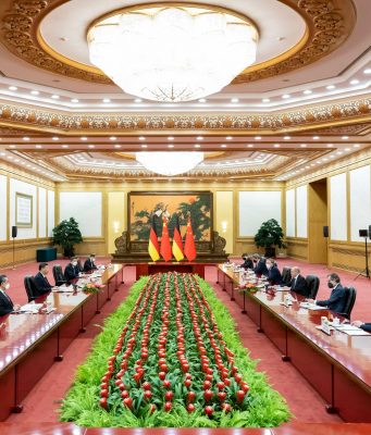 Cina: Xi Jinping incontra il cancelliere tedesco Olaf Scholz