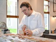 Cina: “uomo delle salsicce” tedesco crea marchio di successo in Hainan