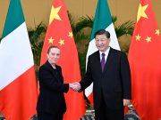 Xi incontra primo ministro italiano Meloni