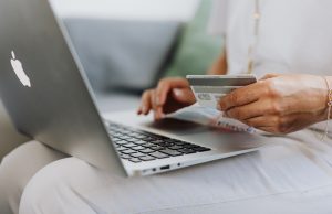 Black friday? Sì, ma occhio alle truffe online