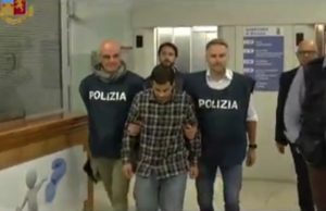 Foreign fighter bresciano arrestato per tortura e terrorismo