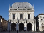 Loggia 2023, nel centrosinistra tutti vogliono fare il Sindaco. E tutto è bloccato