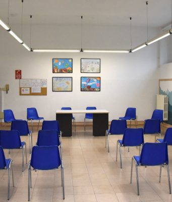 Con i Custodi del bello torna a splendere la sala civica