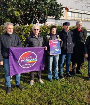 “Banchetti” elettorali, botta e risposta fra Unione Popolare e la Loggia