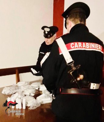 Bedizzole, sequestrati in un bar 119 candelotti esplosivi