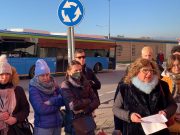 “Non si sa se il pullman passerà”, passeggeri esasperati