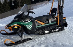 Nuova motoslitta per la Polizia Provinciale sulle piste da sci