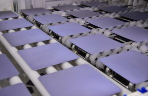 Cina: industria fotovoltaica registra robusta espansione nel 2022