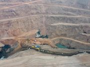 Cina: crollo in una miniera, 4 morti e 49 dispersi