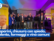Caparini, chiusura con spiedo, polenta, formaggi e vino camuni