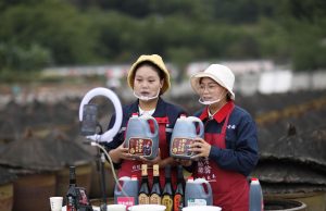 Cina: più di un miliardo di utenti Internet per audio e video