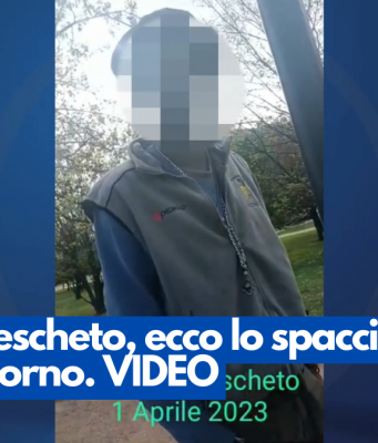 Parco Pescheto, ecco lo spaccio in pieno giorno. VIDEO