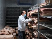 Cina: rifornirà riserve di carne suina per stabilizzare il mercato