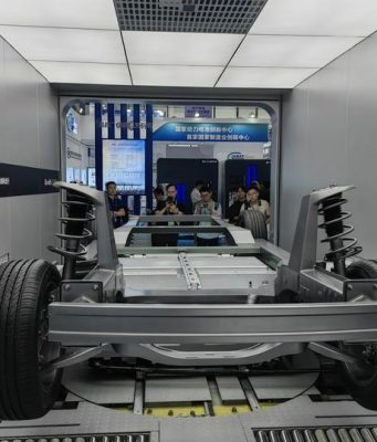 Cina: conferenza mondiale sulle batterie di alimentazione nel Sichuan