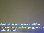 Violento temporale su Brescia: grandine pioggia e raffiche di vento