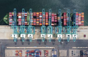 Cina: H1, porto di Tianjin registra aumento commercio estero