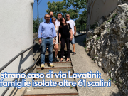 Lo strano caso di via Lovatini: 18 famiglie isolate oltre 61 scalini
