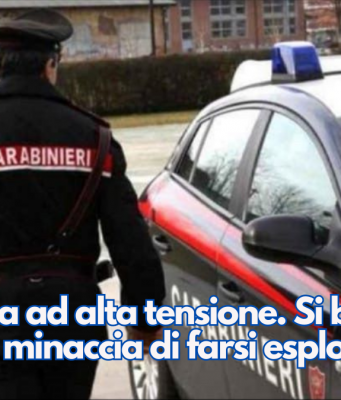 Mattinata ad alta tensione. Si barrica in casa e minaccia di farsi esplodere