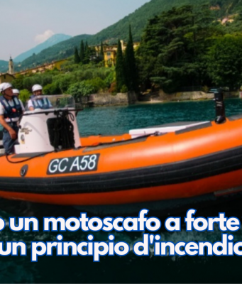 Fermano un motoscafo a forte velocità, a bordo un principio d’incendio