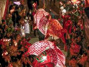 Cina: Anhui, lanterne a forma di pesce spopolano oltre le montagne