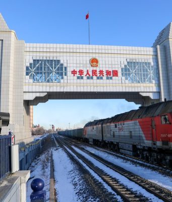 Trasporti: 22.000 viaggi treni merci Cina-Europa in maggior porto cinese