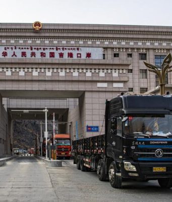 Cina: Xizang registra robusta crescita del commercio estero nel 2023