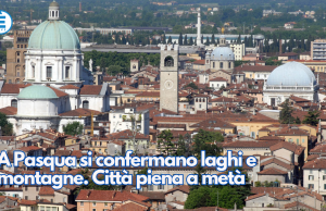 A Pasqua si confermano laghi e montagne. Città piena a metà