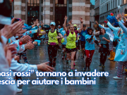 I “nasi rossi” tornano a invadere Brescia per aiutare i bambini