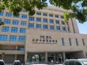 Egitto: secolare Canale Suez testimonia vicissitudini di egiziani intrappolati, salvati (2)