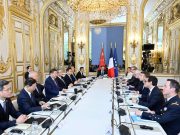 Francia: Xi e Macron tengono colloqui a Parigi