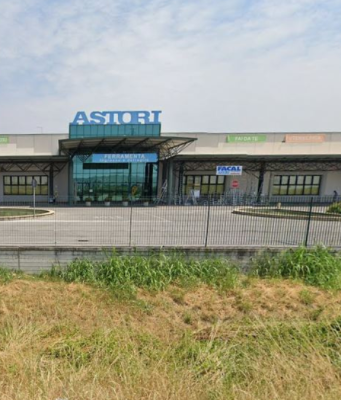 Colpito da una trave alla Astori di Montichiari. Grave un 45enne