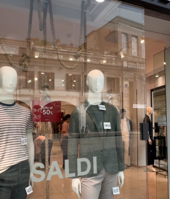 Saldi, commercianti soddisfatti ma “piccati”