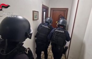 Altri tre arresti per l’omicidio di Natale in via Milano