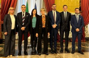 Delegazione bipartisan per la filiale di Bankitalia. Ora deciderà il Governatore