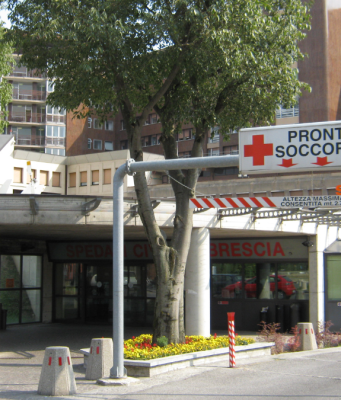 Frontale tra due auto a Lumezzane. Grave un 19enne