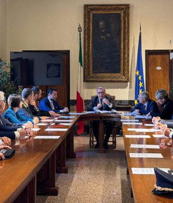 Movida, via gli steward arrivano gli “operatori specializzati”