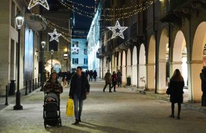 Shopping in centro, le proposte di Legambiente per inquinare meno