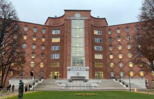 Incendio al Civile, grave una paziente. Chiuso il reparto