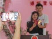 Cina: registrazioni di matrimoni in aumento nel 2023