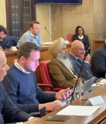 Piazza Vittoria, Centro destra: “il Consiglio Comunale condanni i fatti”