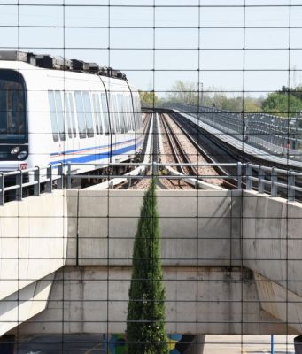 Metro, bocciato l’emendamento per scongiurare il taglio dei fondi