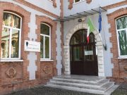 “Nessun danno alla struttura portante”. Riapre la Bertolotti