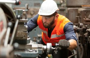 Si arresta la discesa dell’industria bresciana, ma è presto per gioire