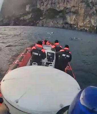Windusfista disalbera sul Garda. Salvato dalla Guardia Costiera